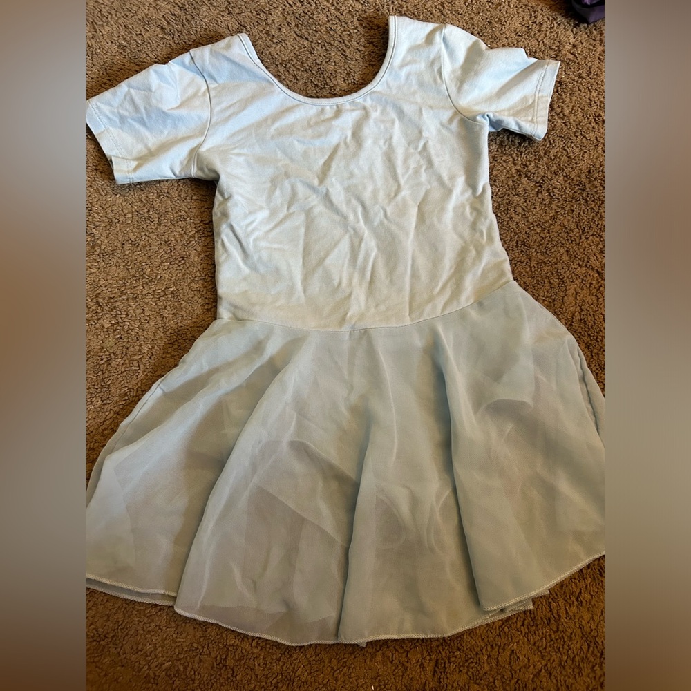 Baby blue medium size girls leotard